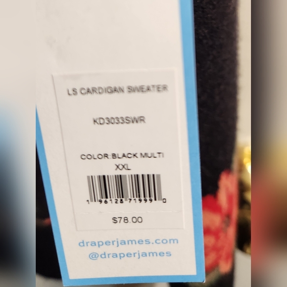 NEW! Draper James Rose Floral Cardigan Sweater Size XXL With Gold Tone Buttons - Picture 5 of 6